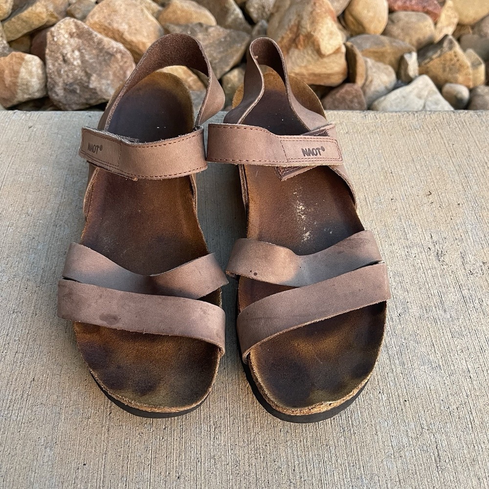 Naot Women Kayla Sandal Tan Nubuck Leather Comfort Orthotic EU 40 US 9